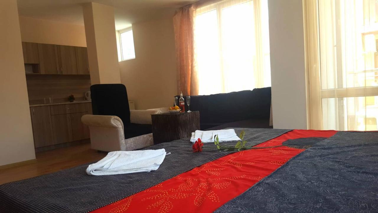 Family Hotel Solar Central サニービーチ エクステリア 写真